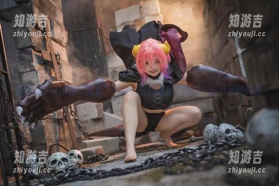 阿寨寨ninja的“背叛”修女：在图库里寻觅那一丝可疑的纯真