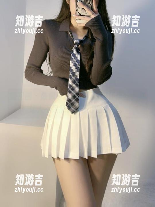 陈佩奇 微密圈 - 陈佩奇最新更新:腿环黑丝,真让人不经意想要多停留几秒。
