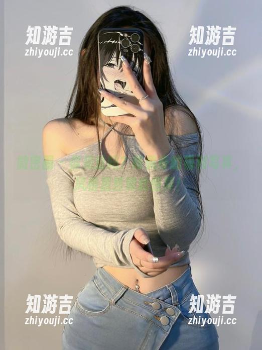 陈佩奇 微密圈 - 你见过吗?陈佩奇的福利写真,风格居然如此怪异!