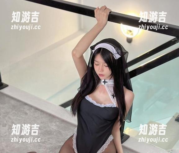 鱼神鱼 微密圈 - 鱼神鱼的白衬衫合集:只为那一刻,像风一样自由,白得耀眼!